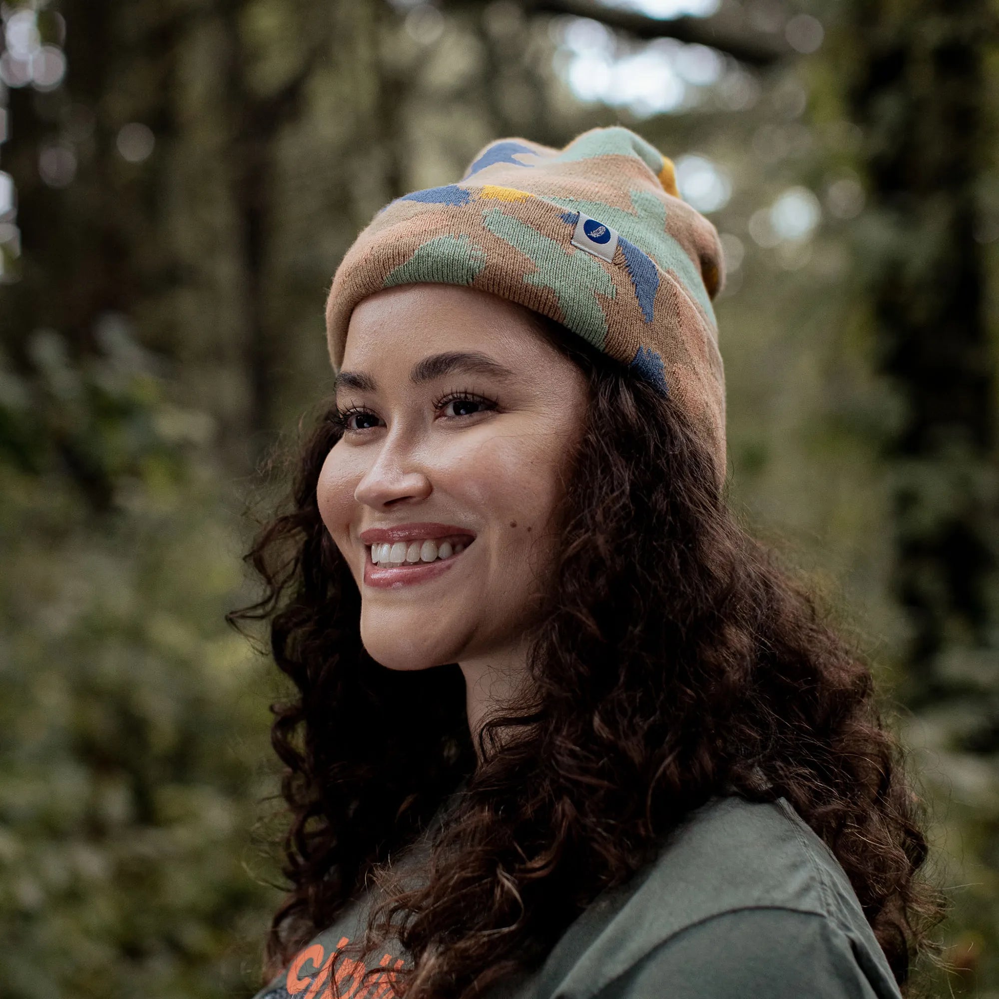 Bird Collective - Hawks in Flight Beanie - - Sand dune