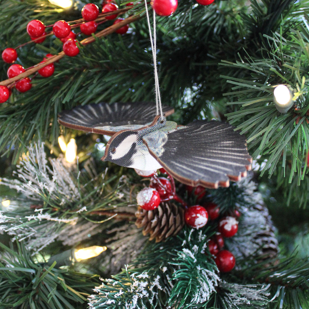 Black-capped Chickadee Ornament – Bird Collective